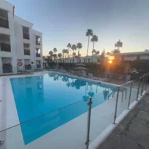 apartamentos-tivoli.in-canary-islands.com/